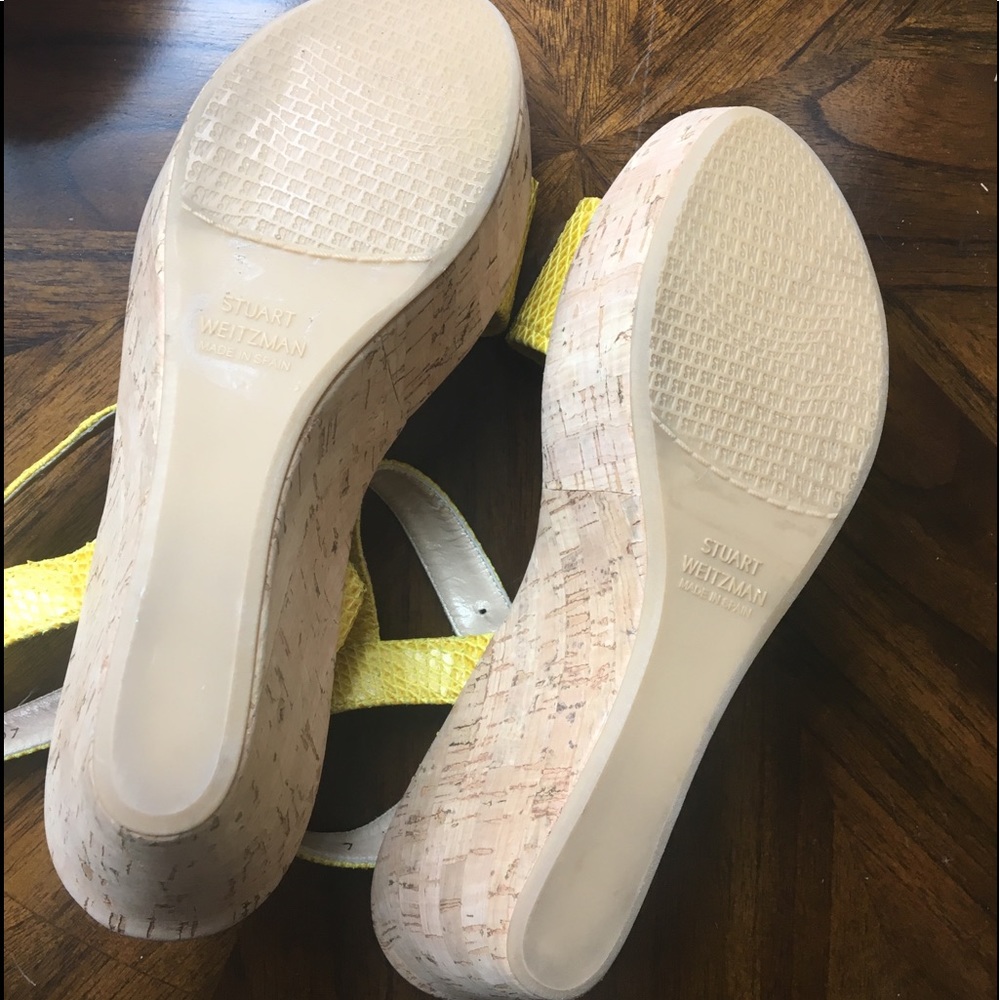 🎉HP🎉 Stuart Weitzman Yellow Sandals - Picture 5 of 5